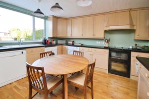 Photo 16- click for photo gallery